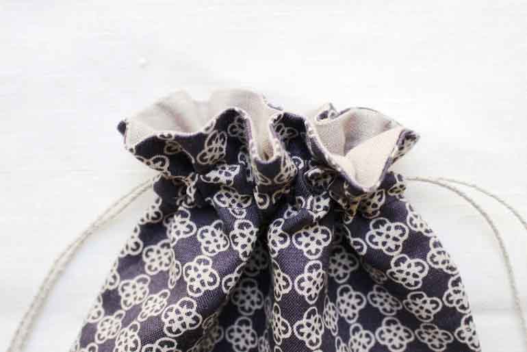 リネンプリントルールー<br />巾着セットマルベリー